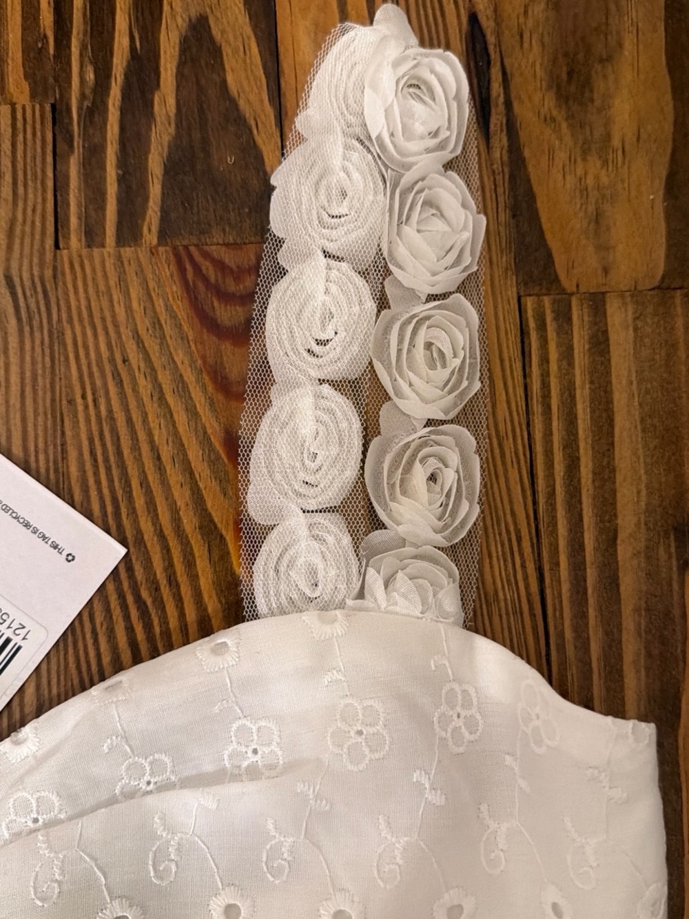 Princess Polly White Floral Eyelet Cami with Rosette Straps - Picture 3 of 4